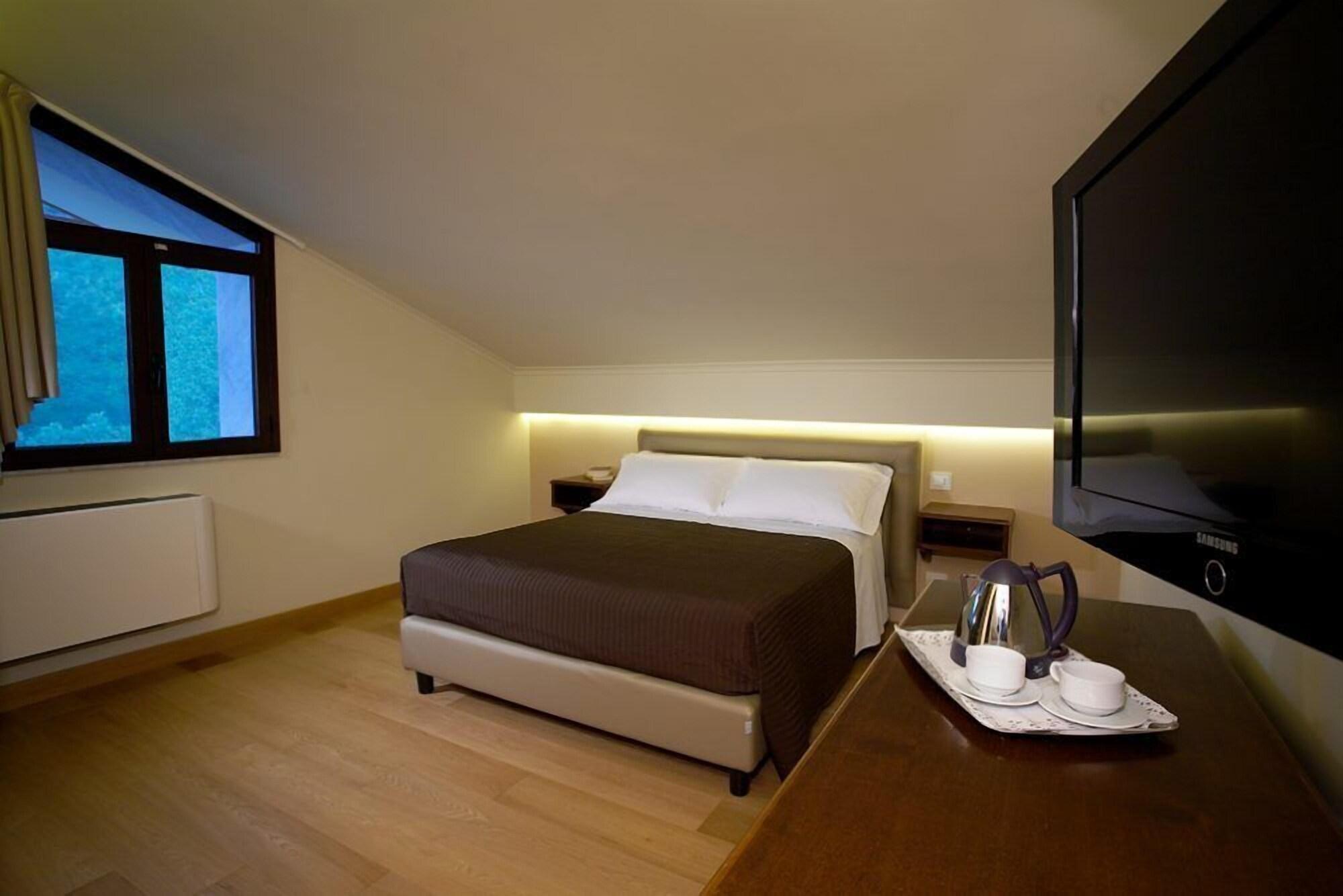 Airone Wellness Hotel Zafferana Etnea Exterior photo