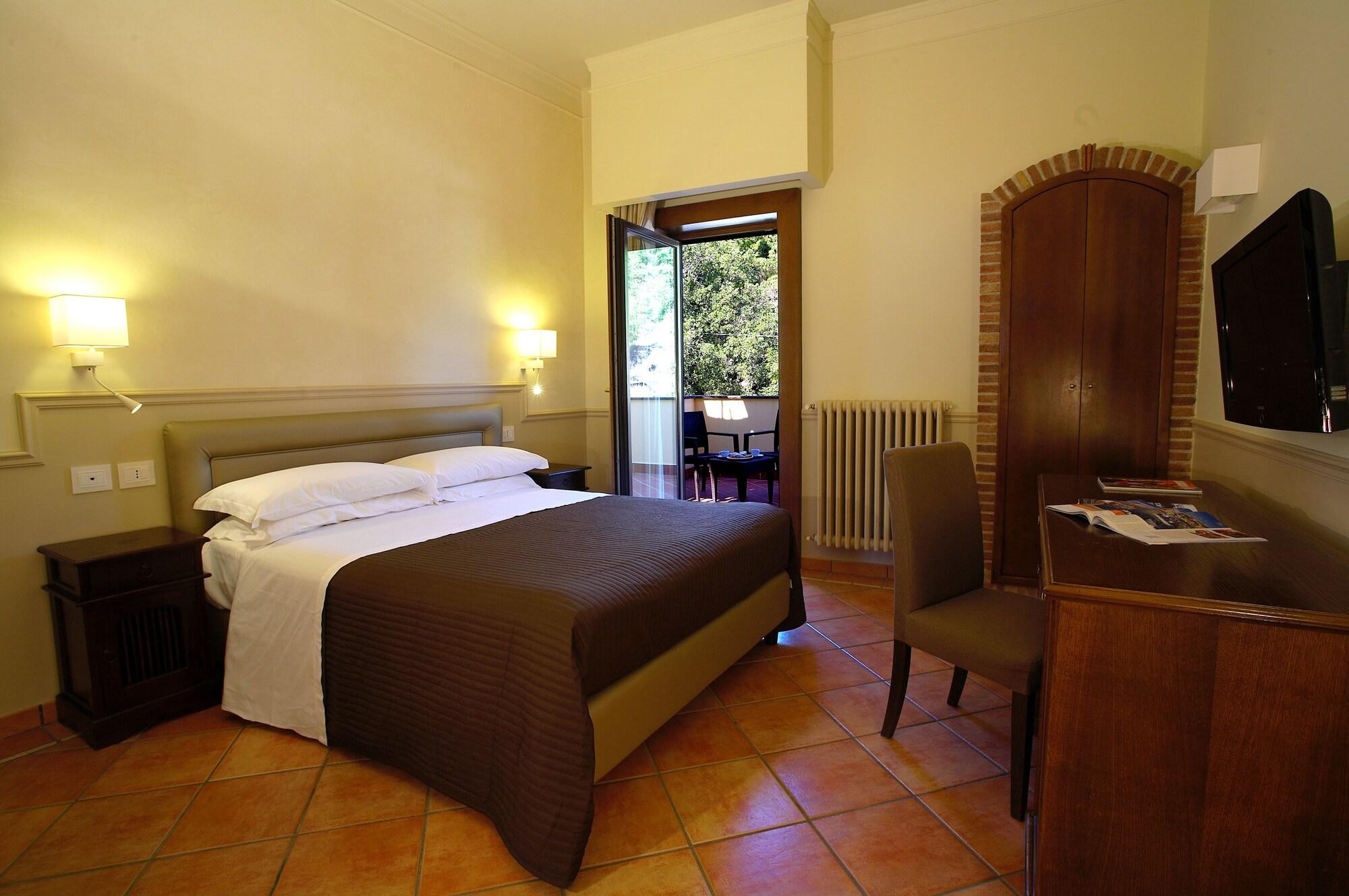 Airone Wellness Hotel Zafferana Etnea Exterior photo