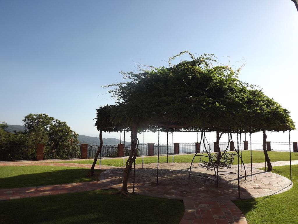 Airone Wellness Hotel Zafferana Etnea Exterior photo